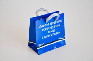 Tragtasche mit Kordel